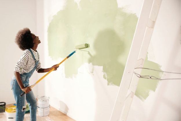 Before vs. After the Move: When to Paint Your New Home