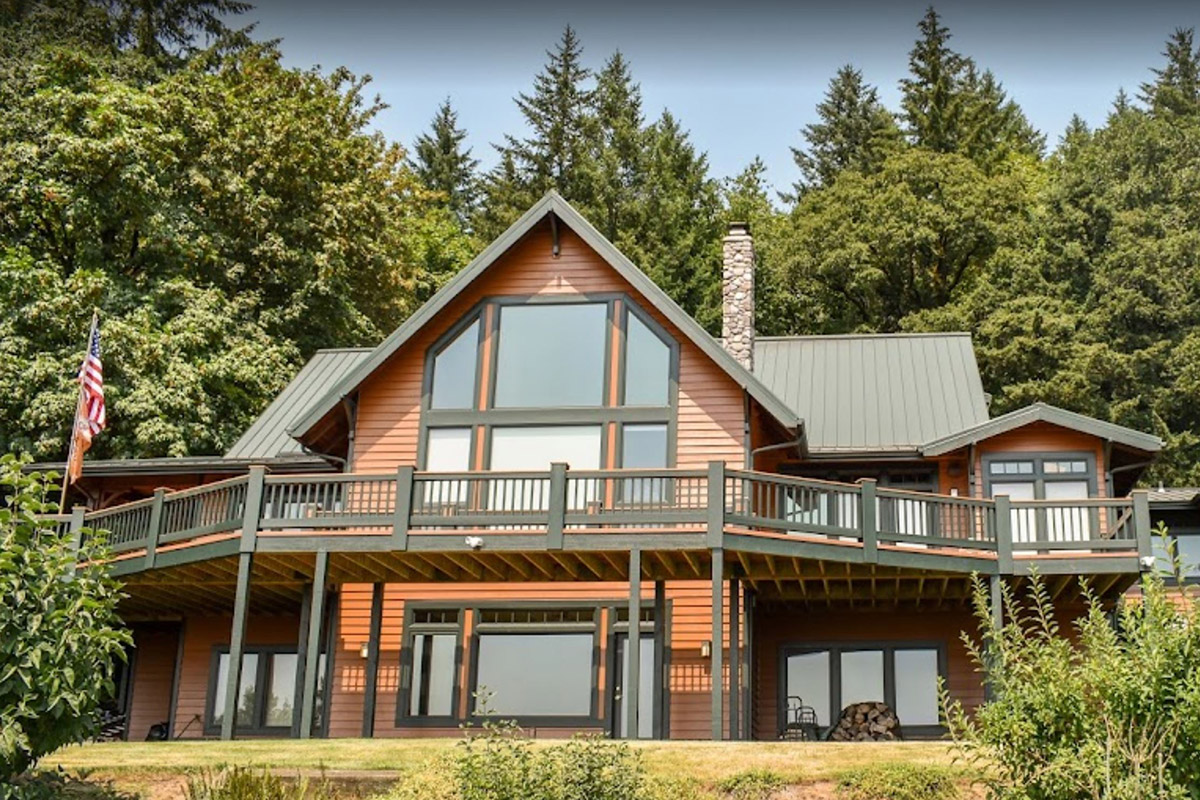 exterior-painting-project-of-a-modern-home