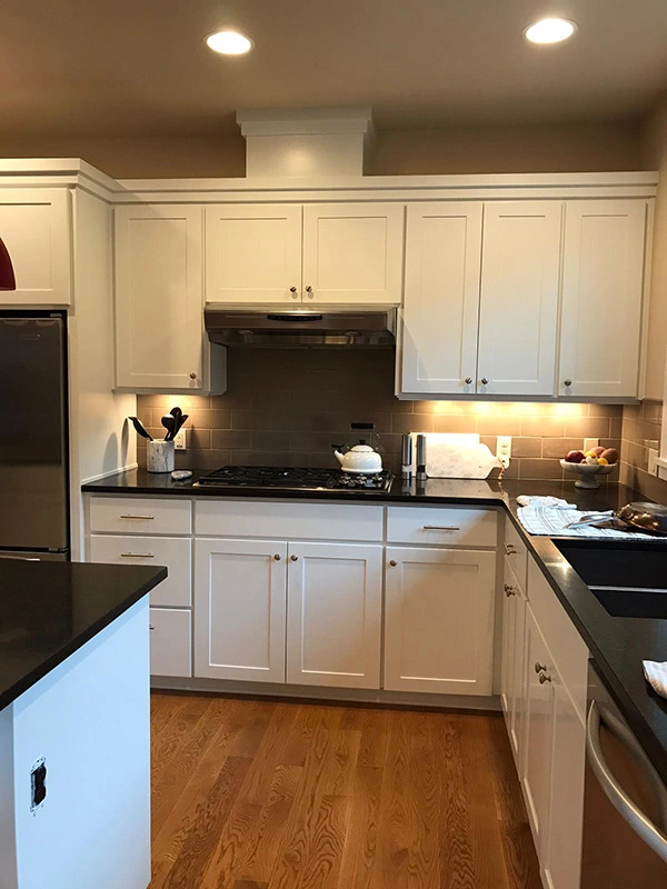 after-jk-paint-kitchen-cabinet-white-paint-refinish